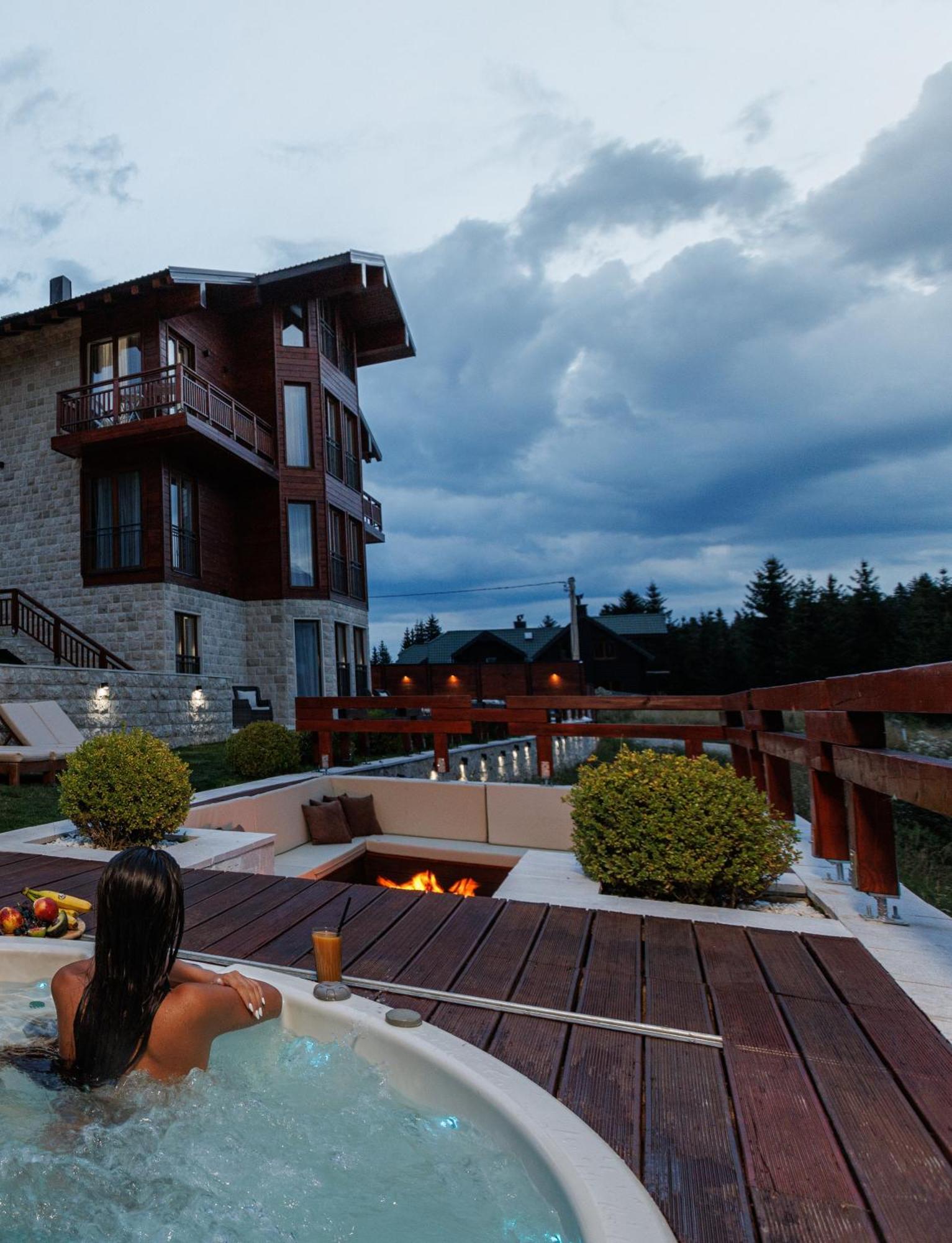 North Story - Luxury Chalet - Apartments & Rooms Zabljak  Exterior photo